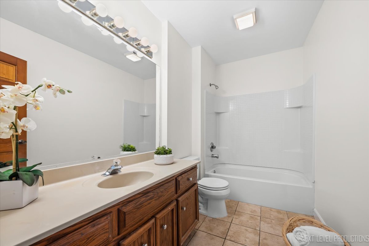 412 Richards Street Geneva, IL 60134 - Photo 11 of 25