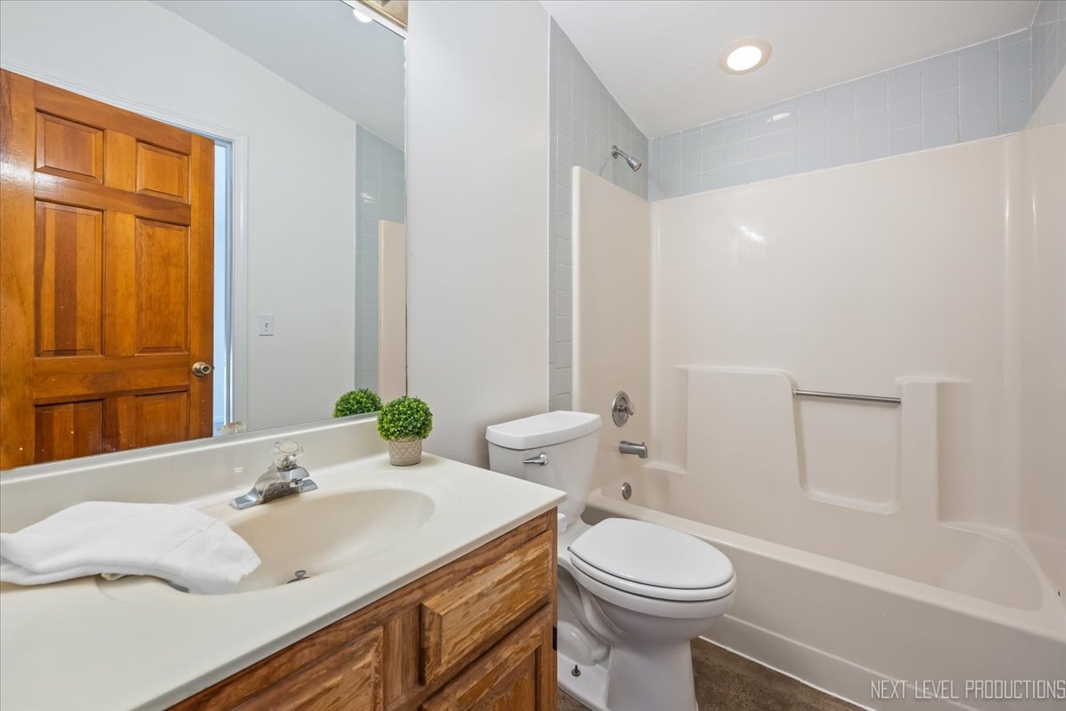 412 Richards Street Geneva, IL 60134 - Photo 17 of 25