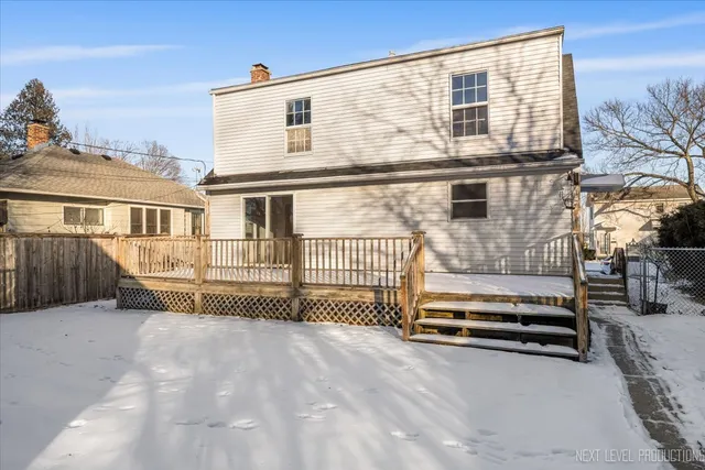 $394,500 | 412 Richards Street, Geneva, IL 60134