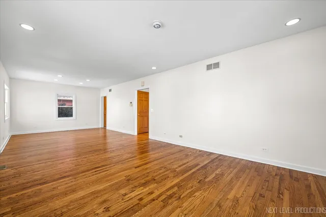 $394,500 | 412 Richards Street, Geneva, IL 60134