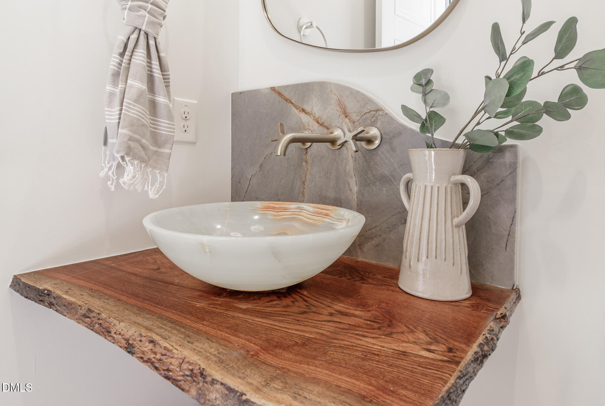 372 Firefly Overlook Pittsboro, NC 27312 - Photo 45 of 85 200_MEADOW_WALK_DR_INTERIOR_36