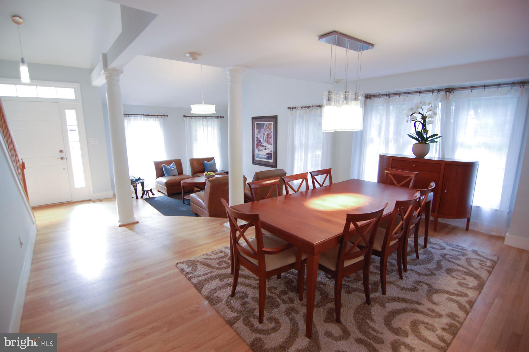 11605 Springhouse Place Reston, VA 20194 - Photo 2 of 24 Gallery Image 2