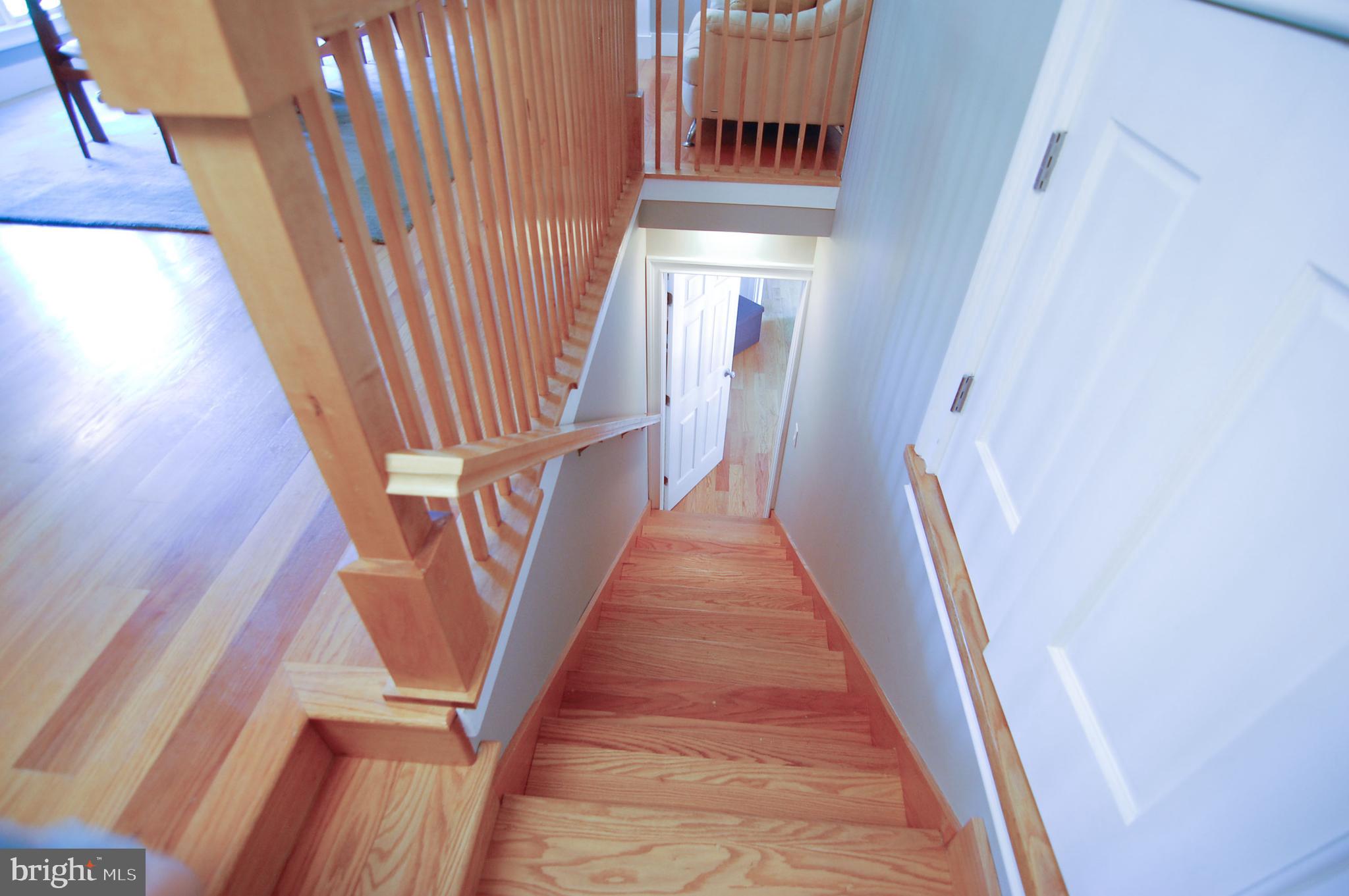 11605 Springhouse Place Reston, VA 20194 - Photo 15 of 24 Gallery Image 15