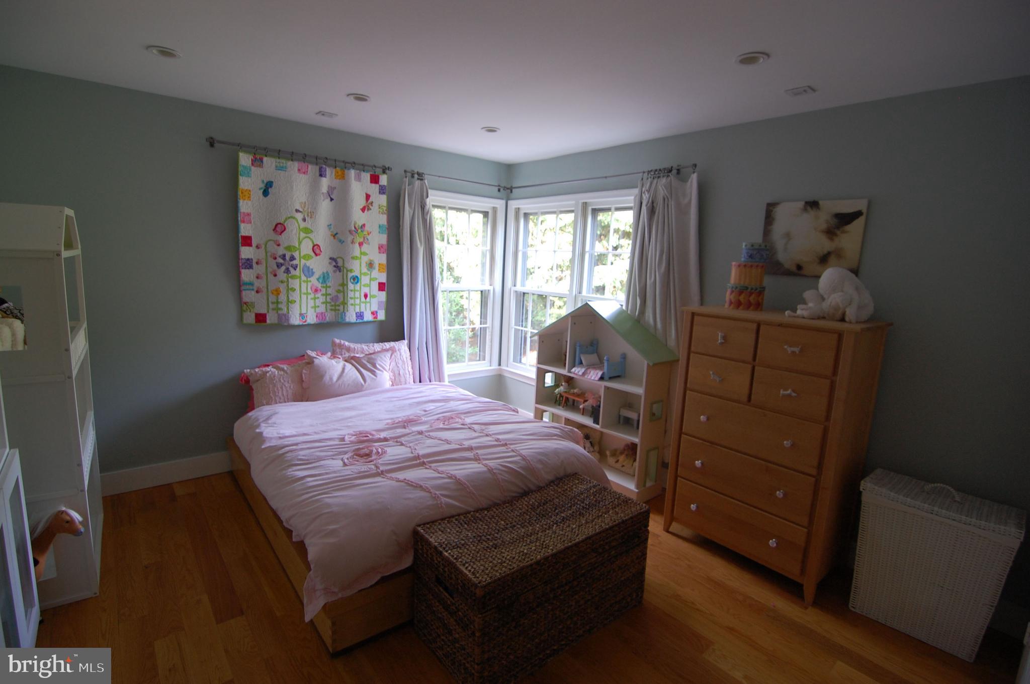 11605 Springhouse Place Reston, VA 20194 - Photo 17 of 24 Gallery Image 17