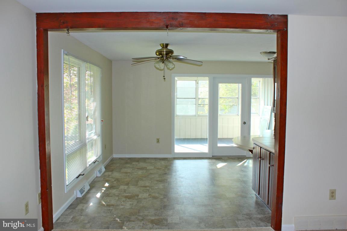 409 Owl Hill Road Lititz, PA 17543 - Photo 8 of 34