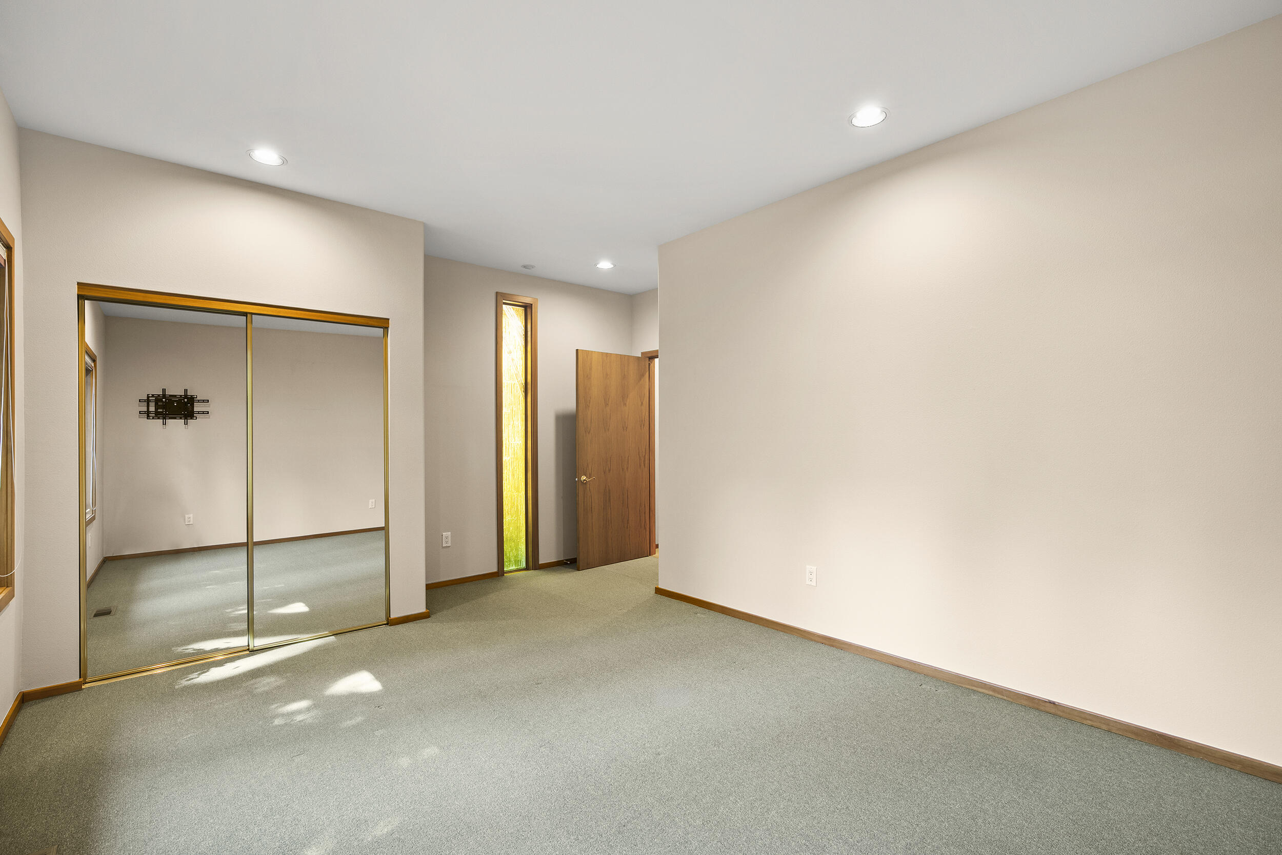 60645 Taos Bend, OR 97702 - Photo 23 of 62 14-print-_DSC0154
