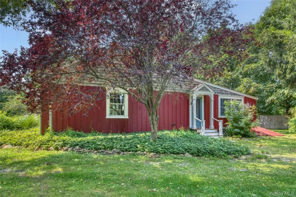 $1,385,000 | 65 Ryder Farm Lane, Orient, NY 11957