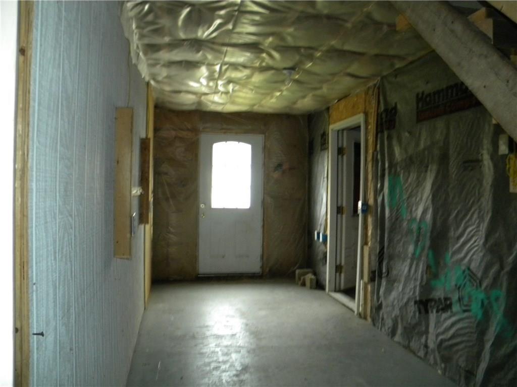 121 Mills Road Sidney, ME 04330 - Photo 28 of 29 BREEZEWAY