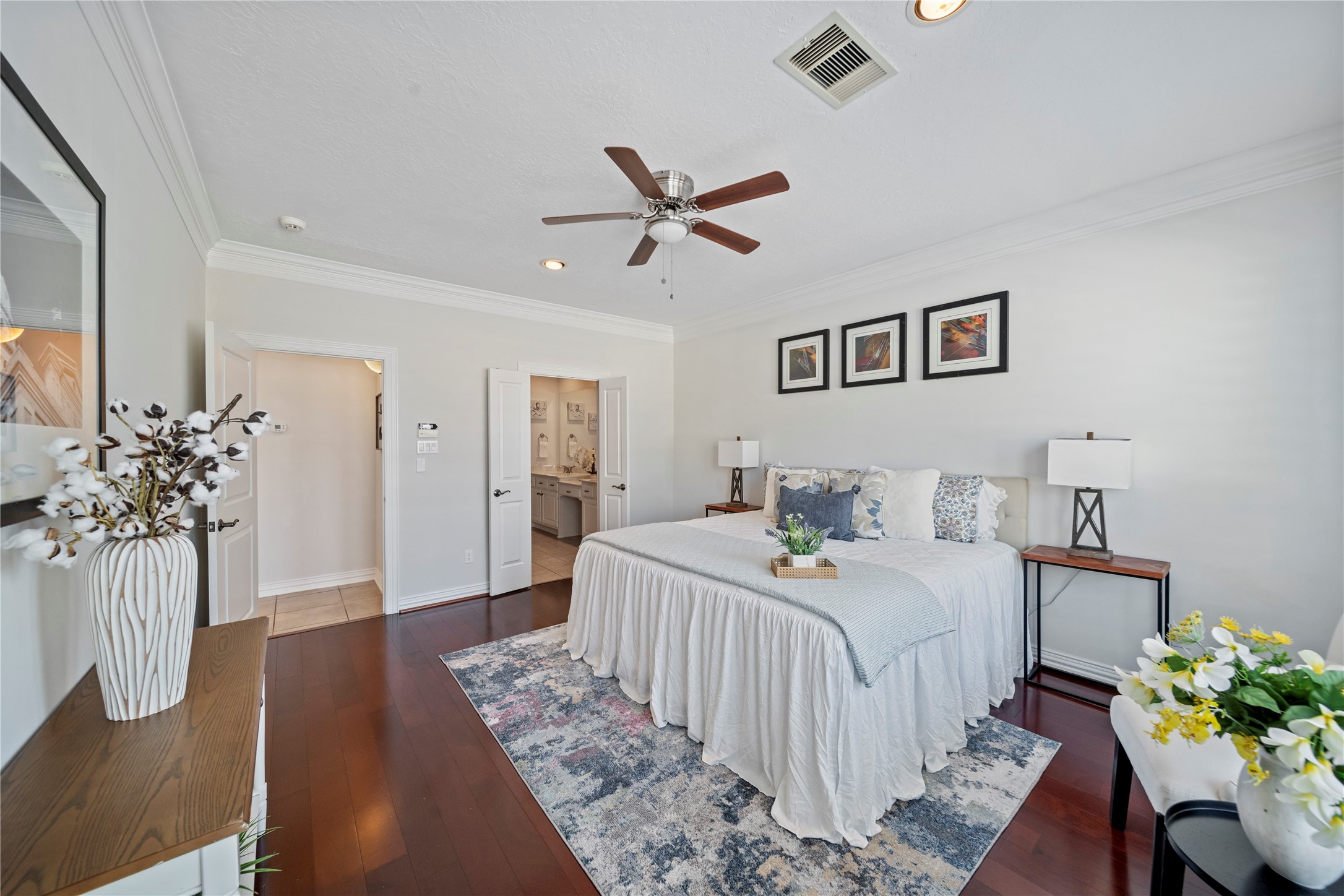 2011 Spring Cedar Lane Houston, TX 77077 - Photo 13 of 44