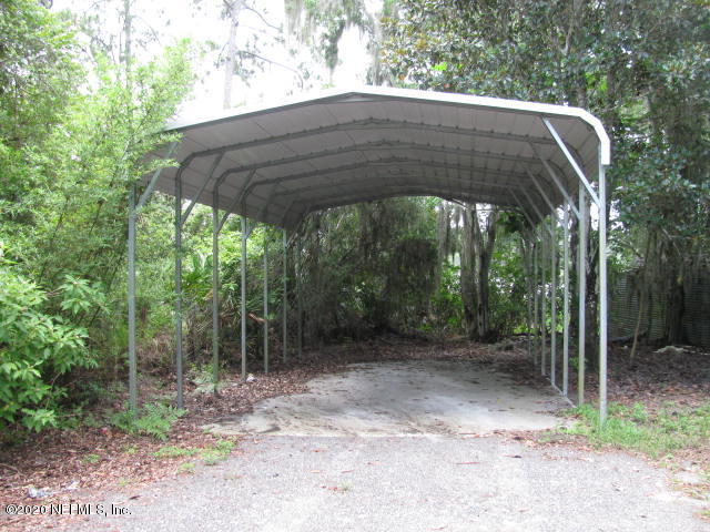 749 Georgetown Denver Road Crescent City, FL 32112 - Photo 3 of 13 LARGE CARPORT CLOSE-UP VIEW IMG_0010