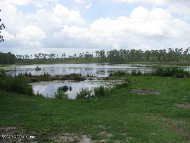 749 Georgetown Denver Road Crescent City, FL 32112 - Photo 9 of 13 LAKEFRONT VIEW #1 IMG_0017