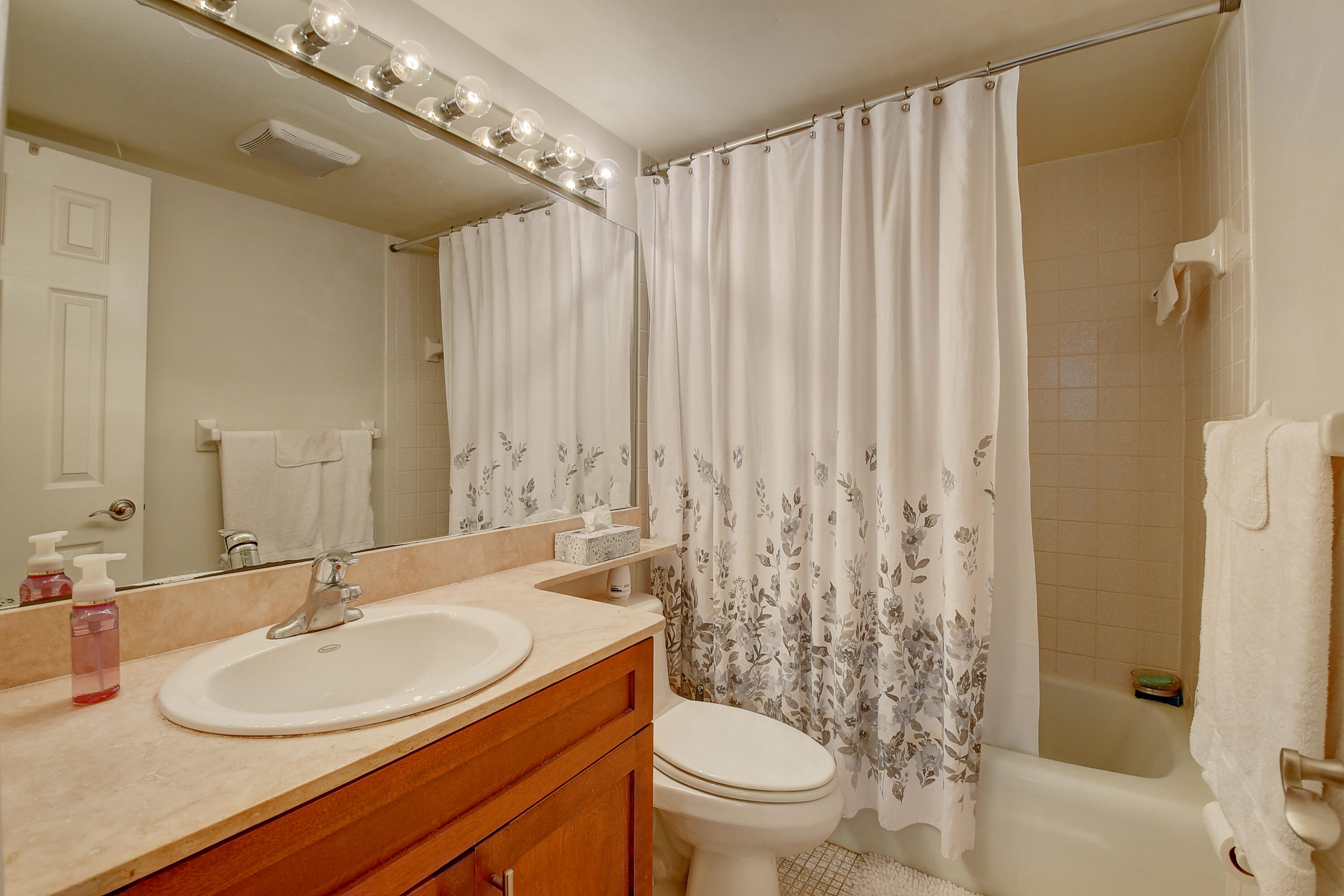 641 East Woolbright Road, Unit 204 Boynton Beach, FL 33435 - Photo 21 of 39 20_dsc_3210_1_2_3_4