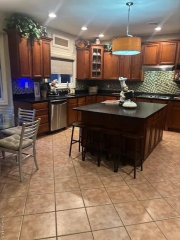 $1,950,000 | 1680 Lake Avenue, Merrick, NY 11566