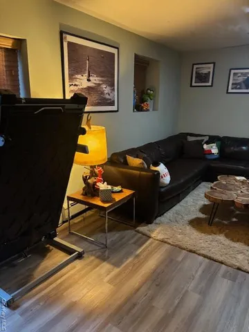 $1,950,000 | 1680 Lake Avenue, Merrick, NY 11566