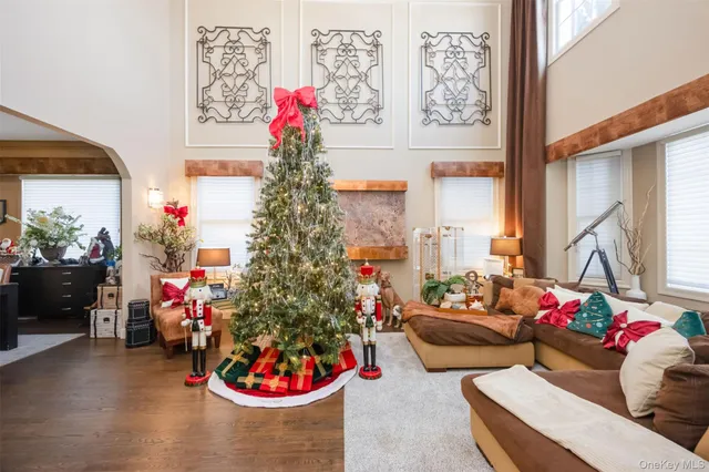 $1,899,000 | 1680 Lake Avenue, Merrick, NY 11566