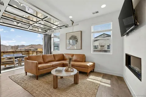 $450,000 | 19518 East Sunset Circle, Centennial, CO 80015