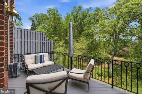 $1,699,000 | 1553 22nd Street North, Arlington, VA 22209