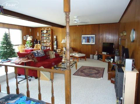 1053 Stonehenge Road Flint, MI 48532 - Photo 14 of 26 20174636-13.JPG