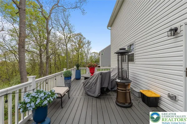 $1,099,000 | 1606 Watson Loop, Fogelsville, PA 18051