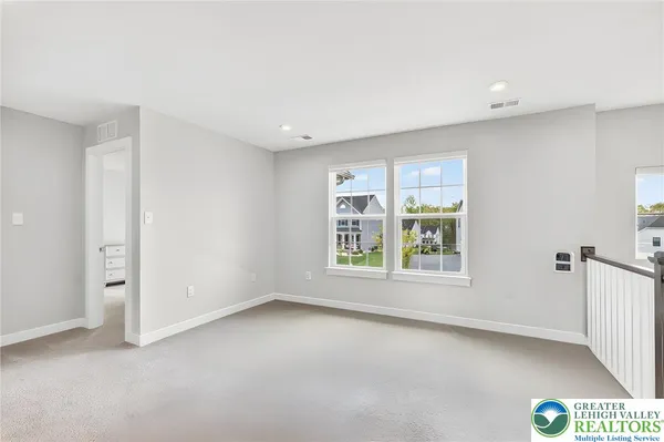 $1,099,000 | 1606 Watson Loop, Fogelsville, PA 18051