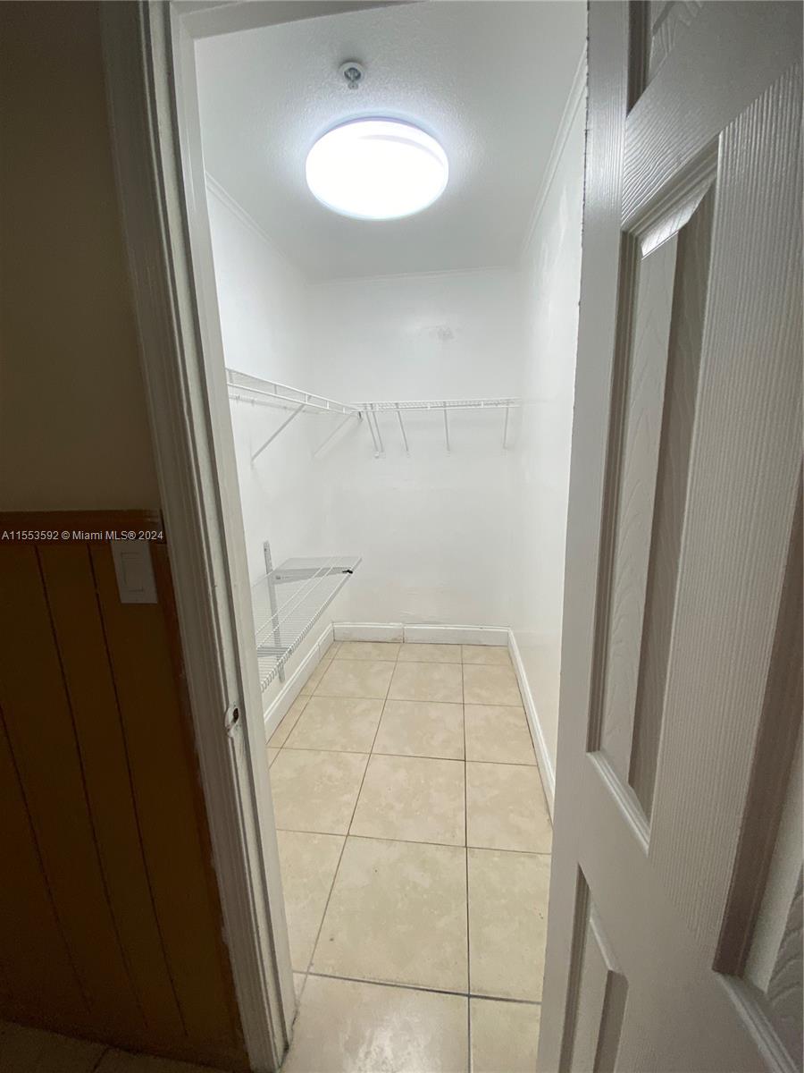 2897 Northeast 2nd Avenue Boca Raton, FL 33431 - Photo 9 of 20 a bathroom with a sink