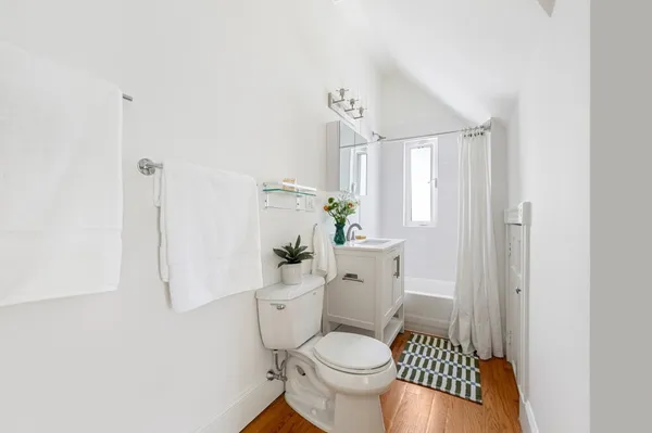 $898,000 | 42 Banks Street, Unit 3, Somerville, MA 02144