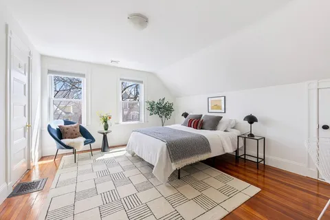$850,000 | 42 Banks Street, Unit 3, Somerville, MA 02144