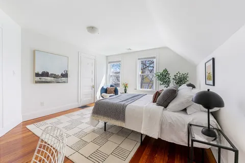 $850,000 | 42 Banks Street, Unit 3, Somerville, MA 02144