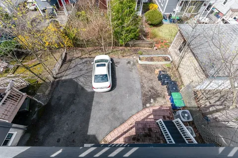 $850,000 | 42 Banks Street, Unit 3, Somerville, MA 02144