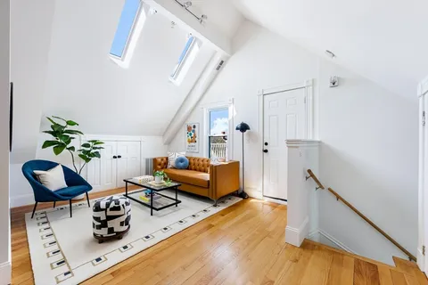 $850,000 | 42 Banks Street, Unit 3, Somerville, MA 02144