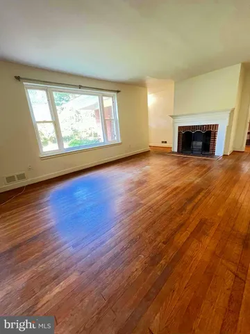 $3,450 | 5612 Massachusetts Avenue, Bethesda, MD 20816