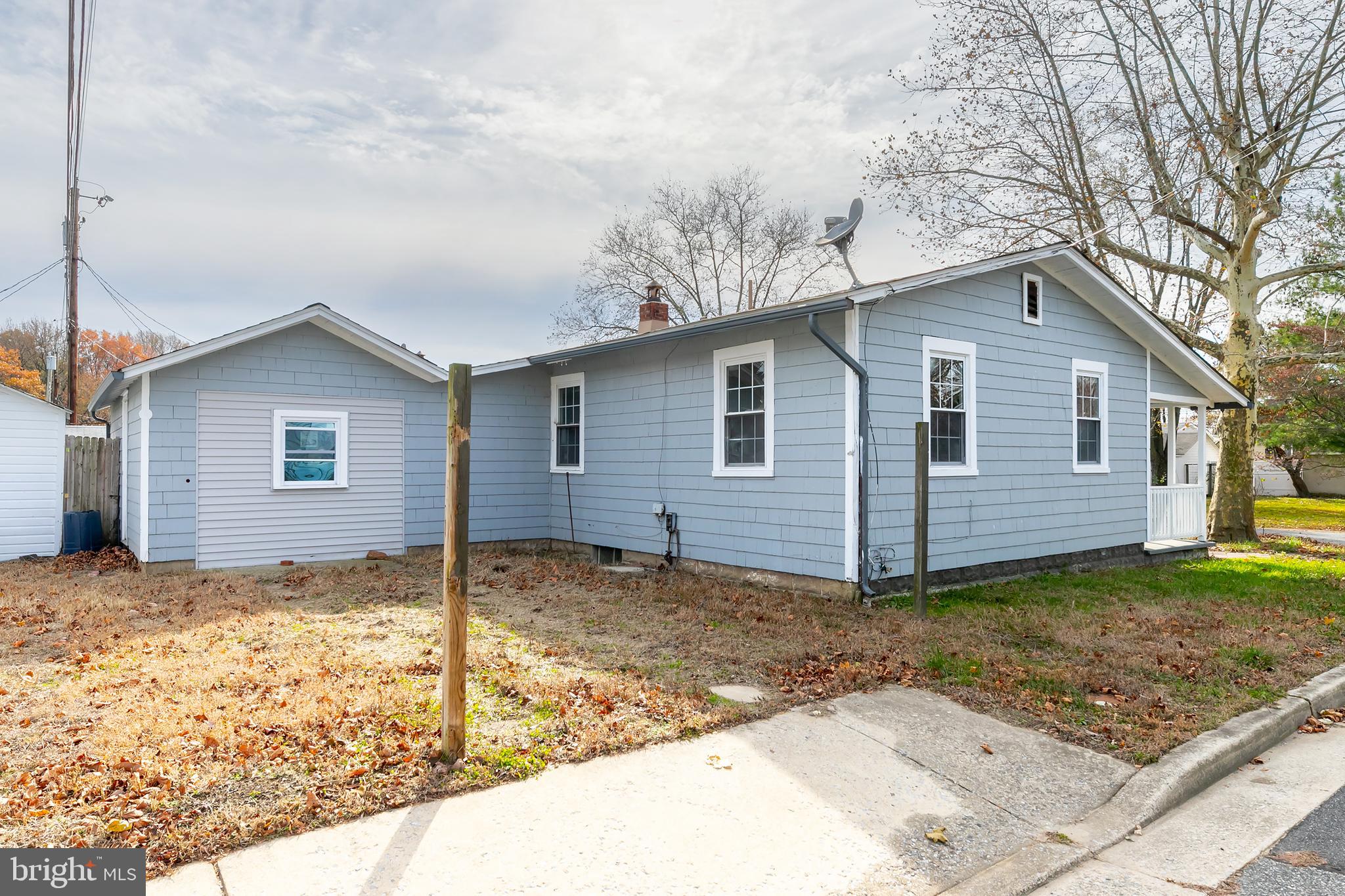 319 Lafayette Road Carneys Point, NJ 08069 - Photo 3 of 12