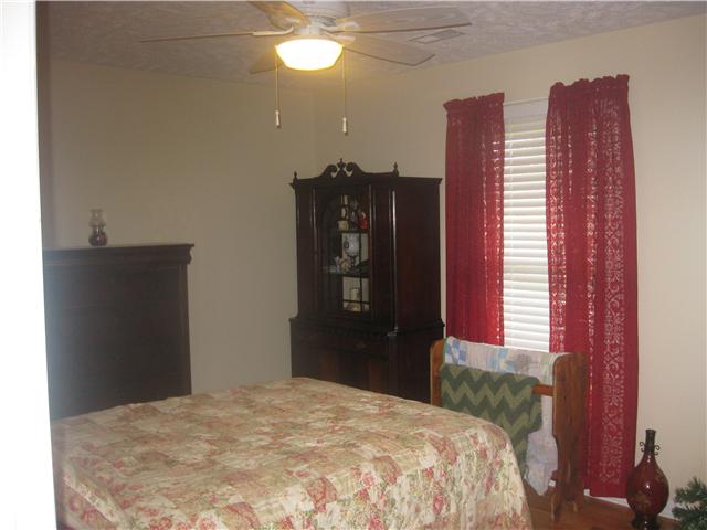 3546 Riverview Road Lewisburg, TN 37091 - Photo 6 of 16 bedroom