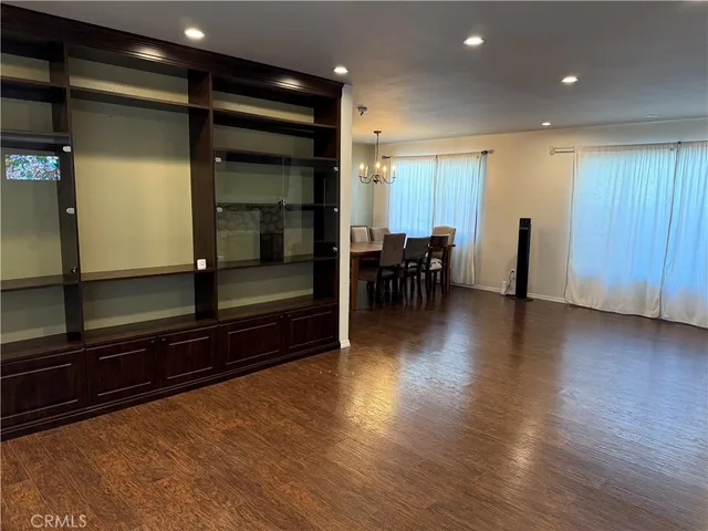 $3,950 | 1615 East Harding Street, Long Beach, CA 90805