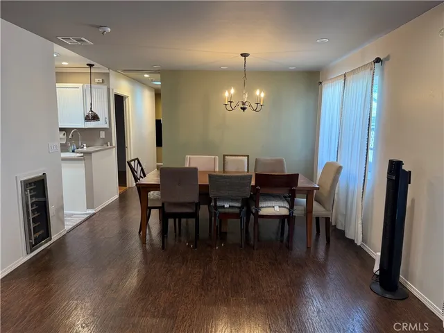 $3,950 | 1615 East Harding Street, Long Beach, CA 90805