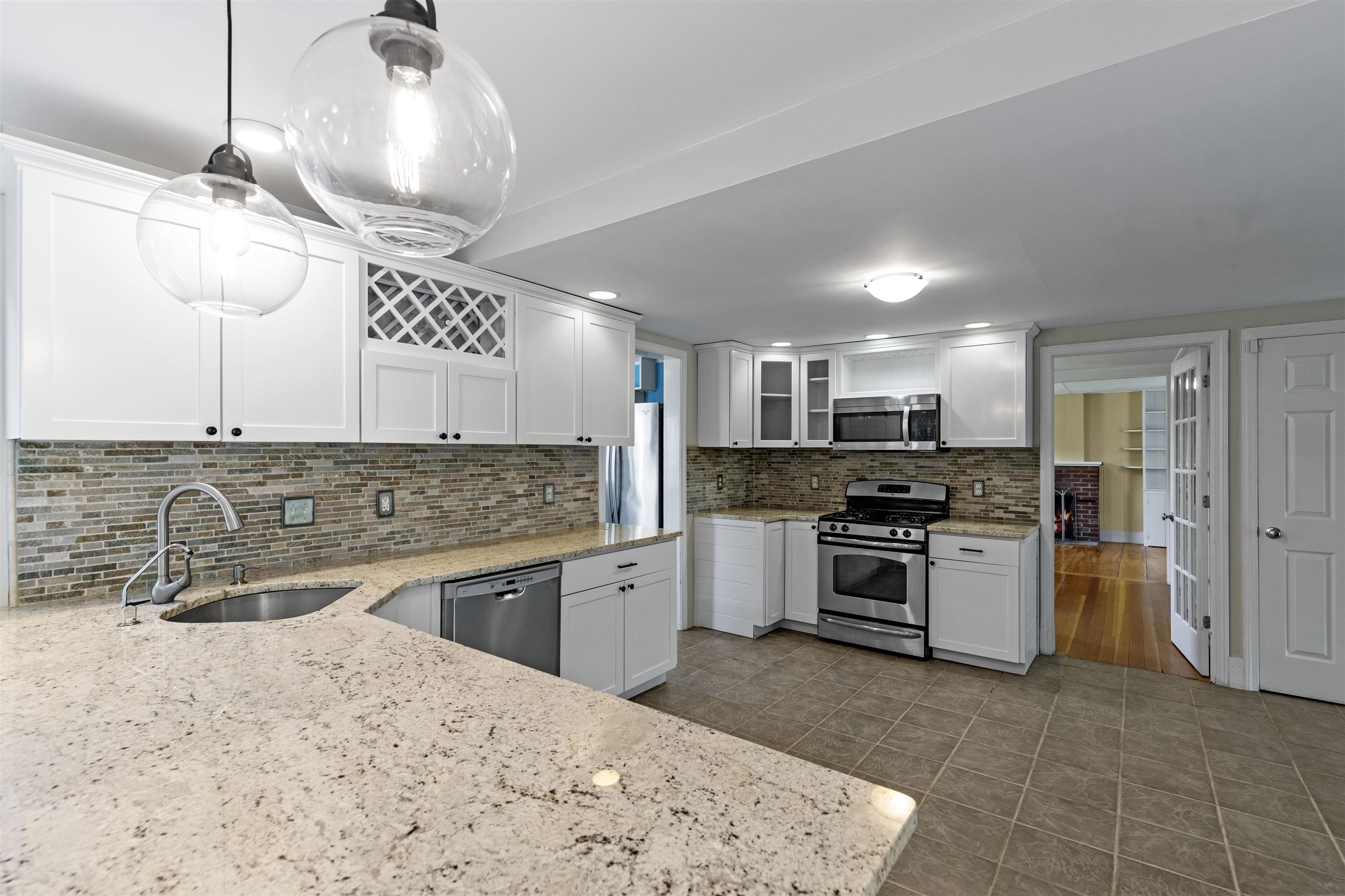 63 Linden Street Exeter, NH 03833 - Photo 13 of 40 Gallery Image 13