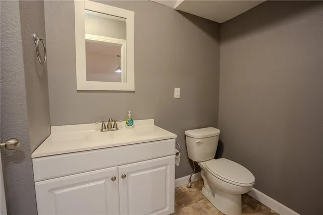 $360,000 | 18680 State Rd Uu, Jameson, MO 64647