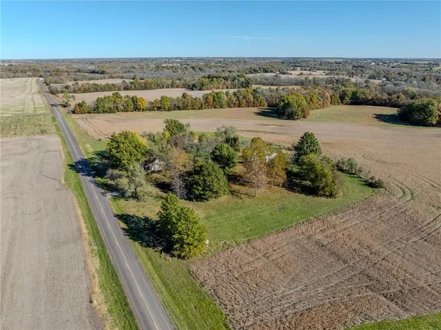 $360,000 | 18680 State Rd Uu, Jameson, MO 64647