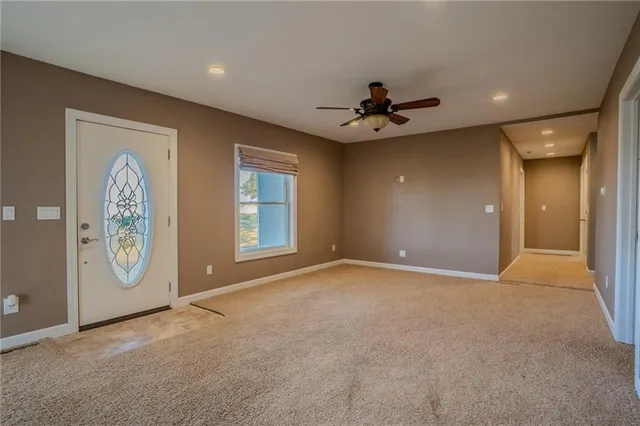 $360,000 | 18680 State Rd Uu, Jameson, MO 64647