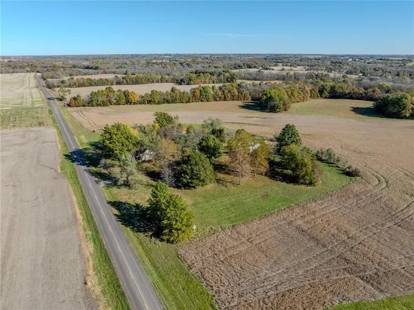 $319,000 | 18680 State Rd Uu, Jameson, MO 64647