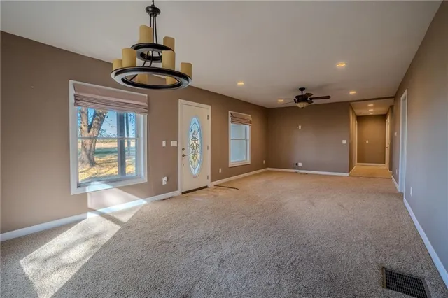 $360,000 | 18680 State Rd Uu, Jameson, MO 64647