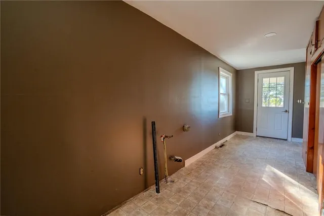 $360,000 | 18680 State Rd Uu, Jameson, MO 64647