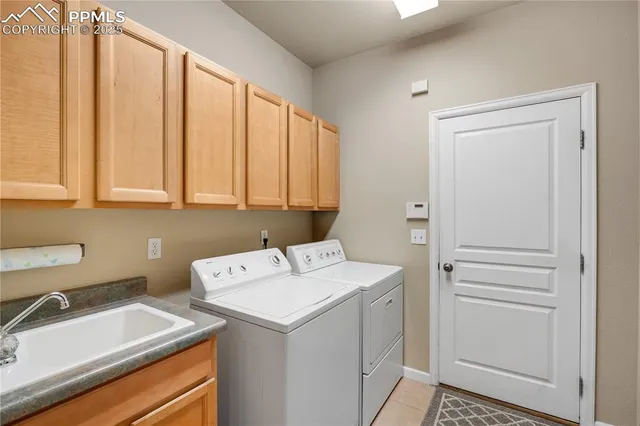 $569,000 | 777 East Woodleaf Drive, Pueblo West, CO 81007