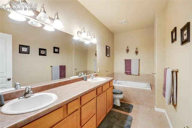 $569,000 | 777 East Woodleaf Drive, Pueblo West, CO 81007