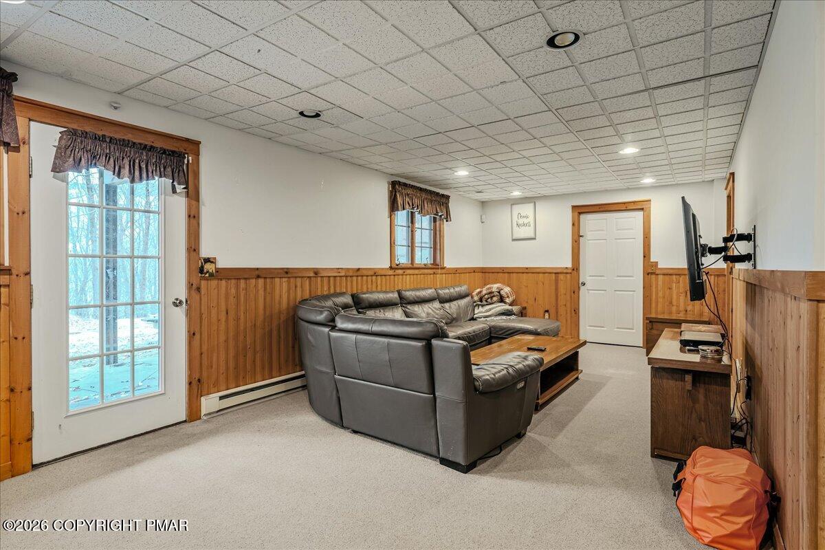 723 Lower Deer Valley Road Tannersville, PA 18372 - Photo 39 of 58 a view of a livingroom with furniture