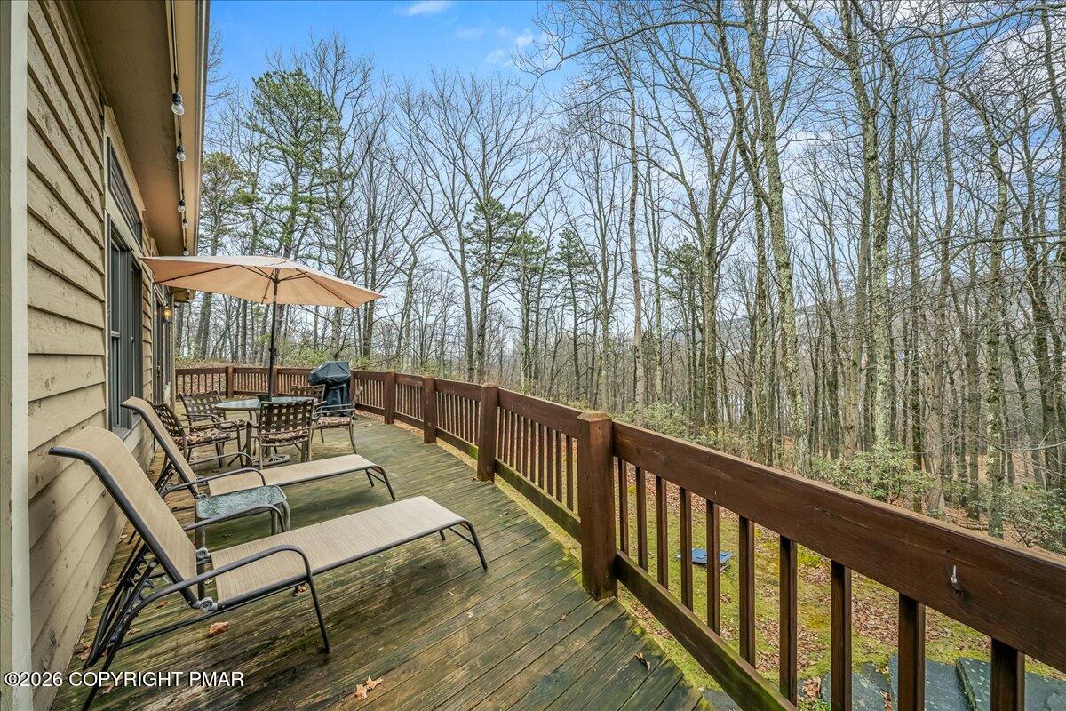 723 Lower Deer Valley Road Tannersville, PA 18372 - Photo 44 of 58 a view of a chairs and tables in the balcony