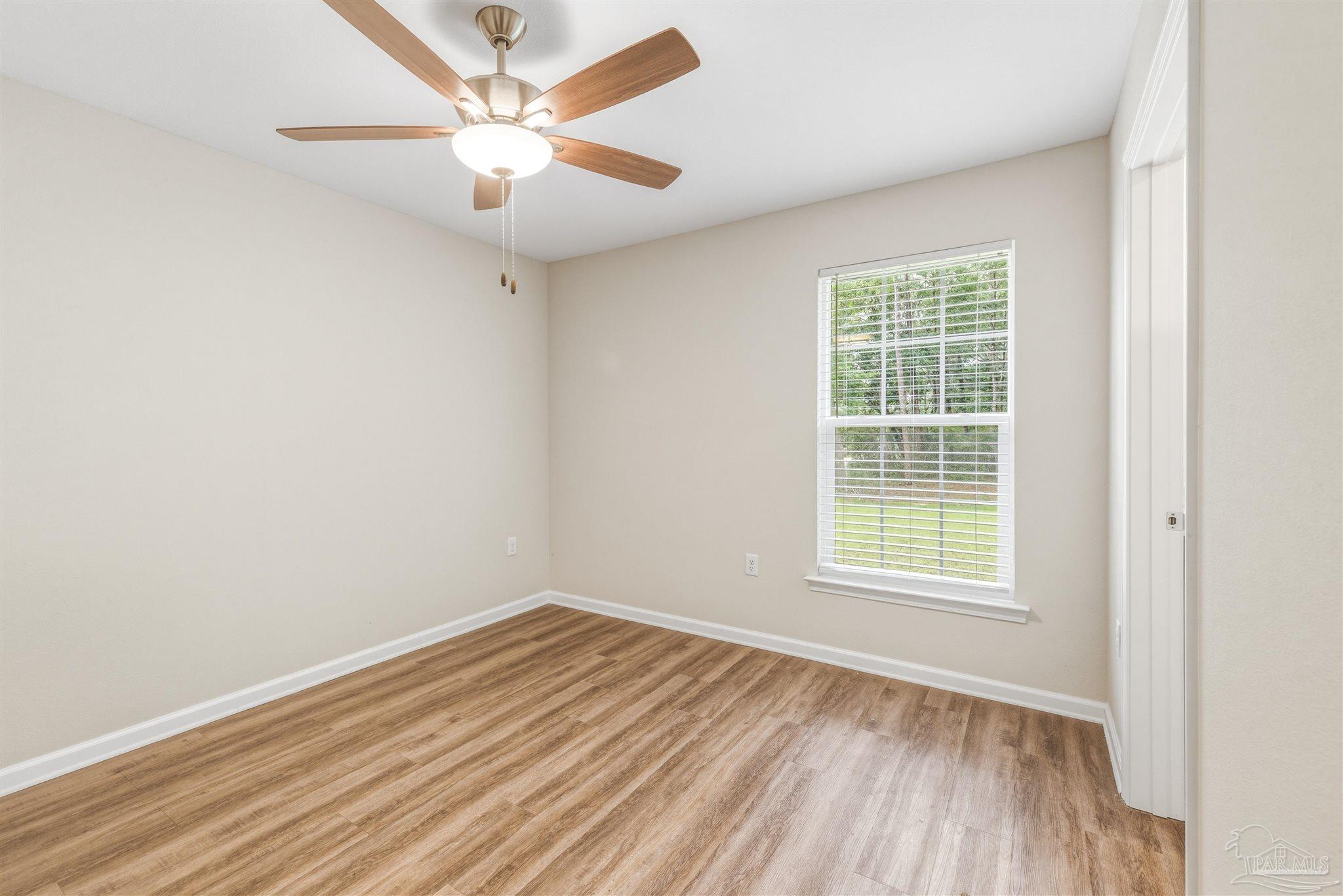 6884 Fast Gun Lane Milton, FL 32570 - Photo 18 of 35