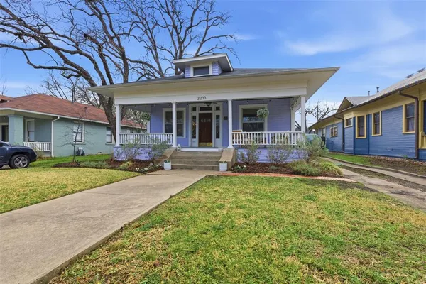 $539,500 | 2233 Fairmount Avenue, Fort Worth, TX 76110