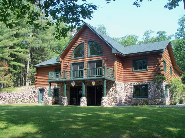 8259 Bassett Road Minocqua, WI 54548 - Photo 1 of 20 Gallery Image 1