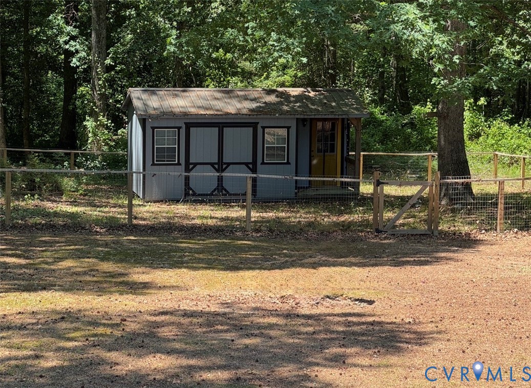 371 Horseshoe Road Jarratt, VA 23867 - Photo 8 of 21 a view of a house with backyard
